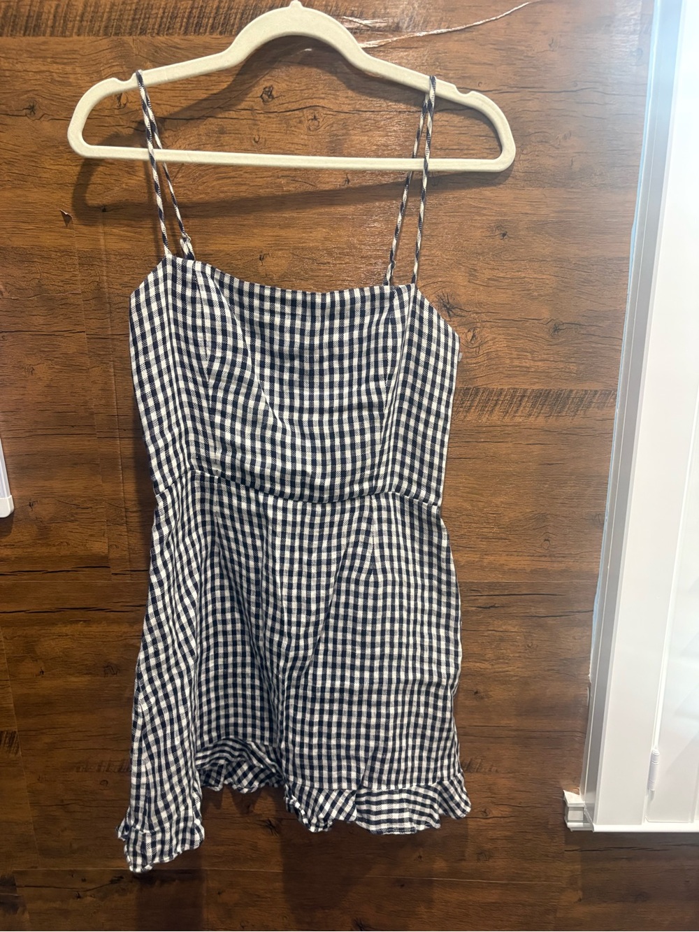 Reformation Kiernan Dress - Picture 4 of 10